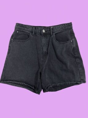 Women’s Black High-Rise Mom Denim Shorts